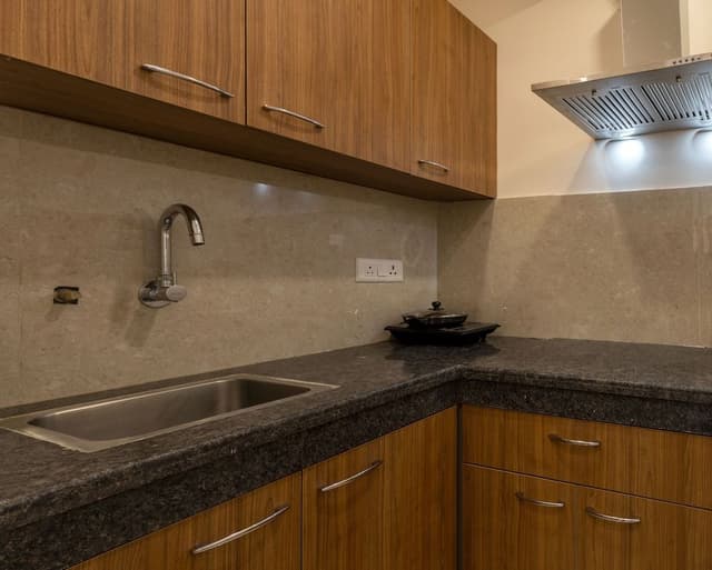 Winsome Studio Apartment