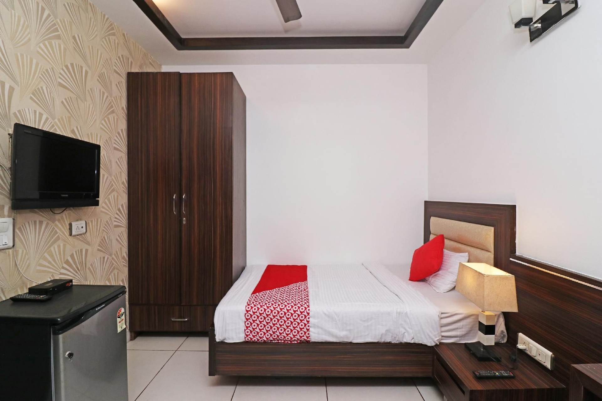 Wonderland Inn Near Aravali Biodiversity Park2