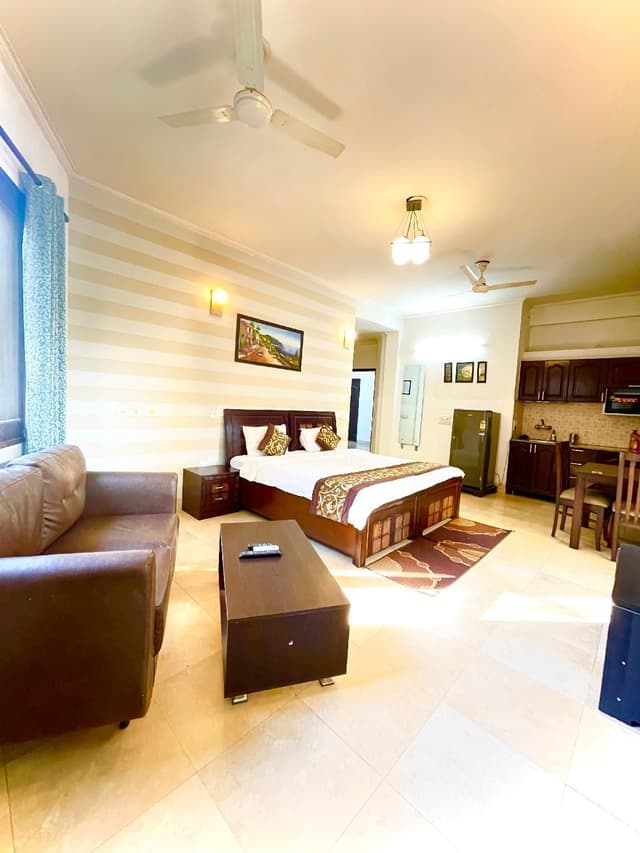 1 Bedroom City Suite