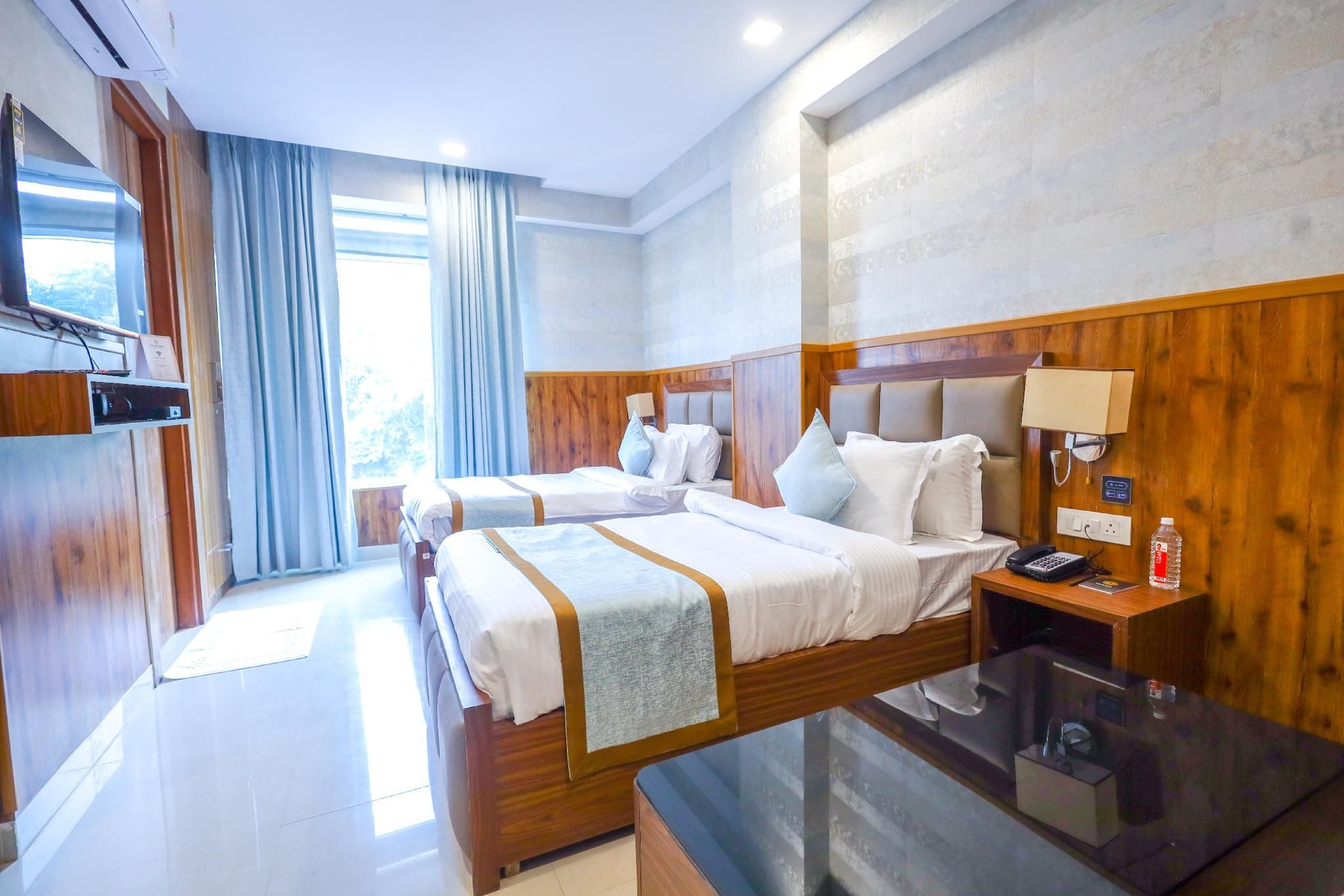 Clay Inn Hotel, Gurugram3