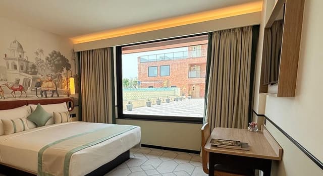 Suite, 1 Bedroom, Pool View