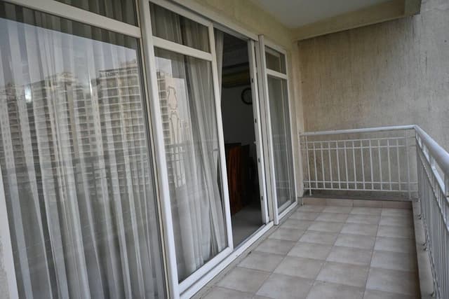 Apartment, 3 Bedrooms, Accessible, Smoking