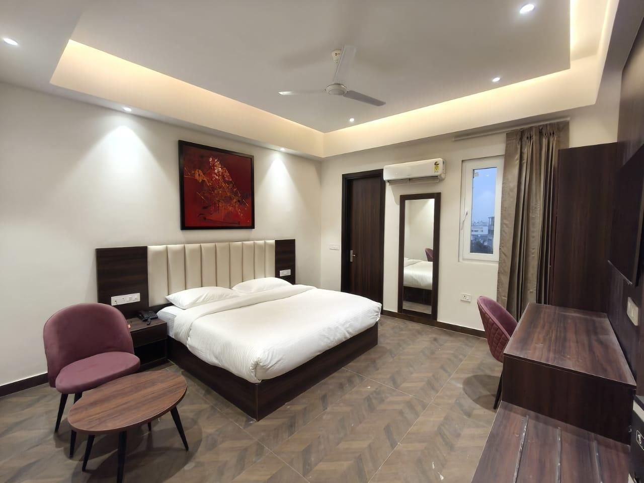 เดอะ อัลทรูอิสต์ โฮเทล เซกเตอร์ 57 (The Altruist Hotel Sec-57)3