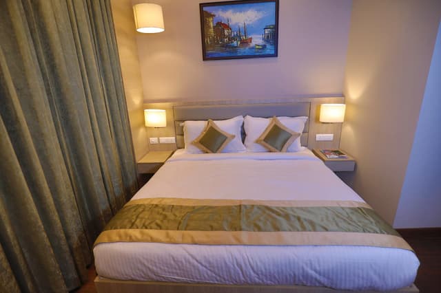 Royal Club Room