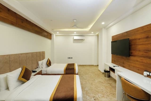 Premium Twin Room