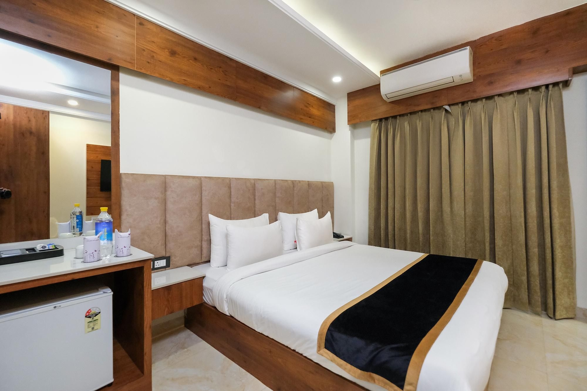 แฟ็บโฮเทล กอล์ฟ อินน์ กอล์ฟ คอร์ส โรด กูร์กอน (FabHotel Golf Inn Golf Course Road Gurgaon)1