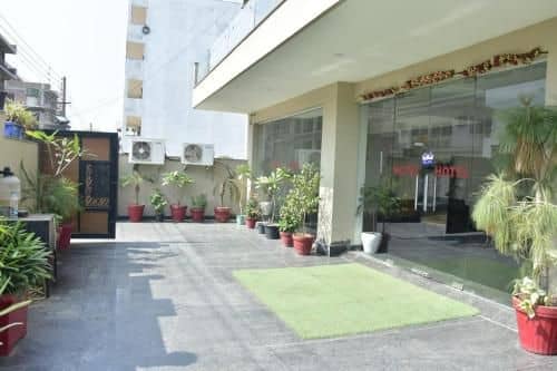 hotel wedlock subash chowk gurgaon hotel wedlock subash chowk gurgaon