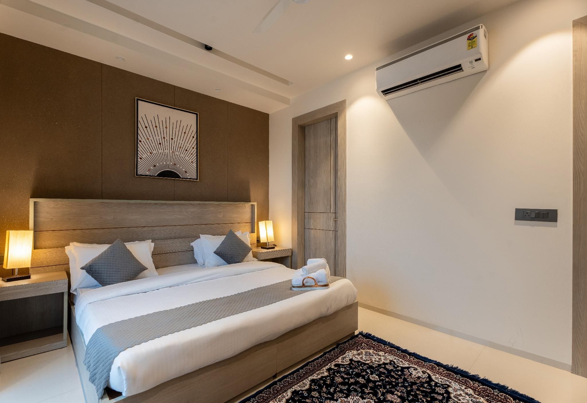 เดอะ โลดเจอร์ส ลักชัวรี โฮเทล เนียร์ กอล์ฟ คอร์ส โร้ด (The Lodgers Luxury Hotel Near Golf Course Road)2