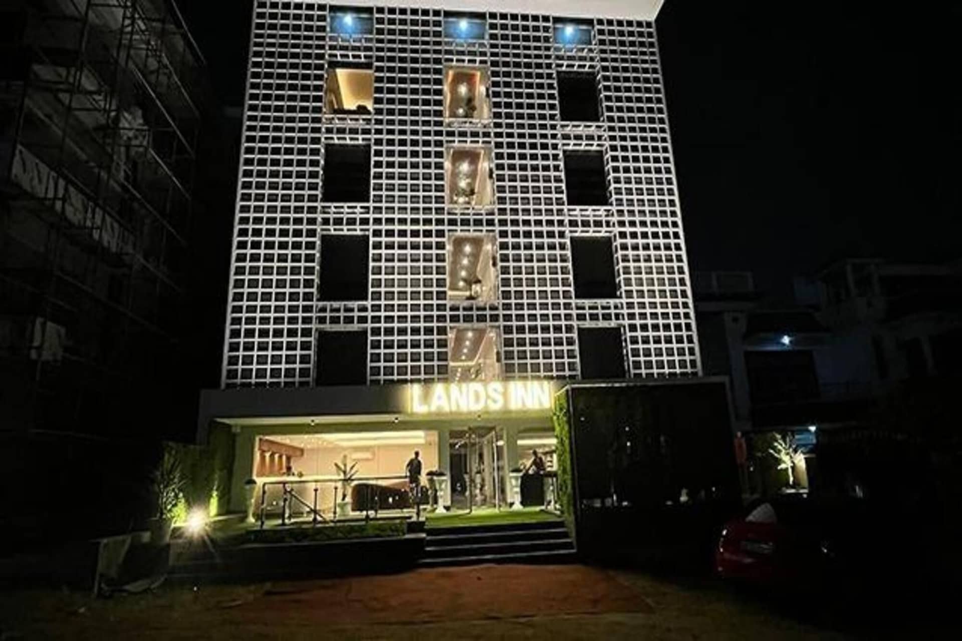 FabHotel Lands Inn FabHotel Lands Inn