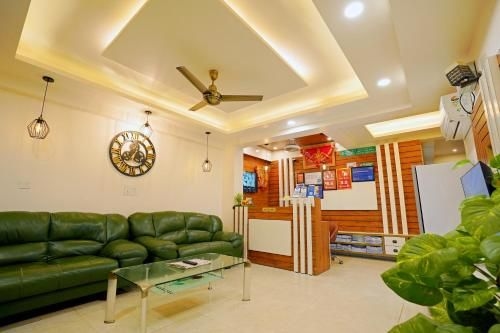 โฮเทล มหาราชา พาเลซ เนียร์ เมดานตา เมดิเซตี้ (Hotel Maharaja Palace Near Medanta Medicity)0