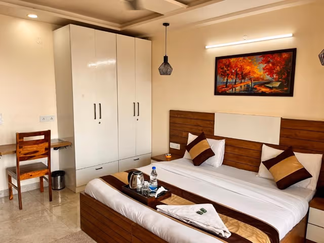 King Room with Mountain View