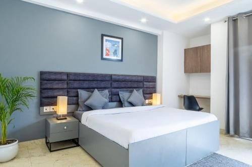 Housr 46 M2K Corp Near Park Hospital Sector 462