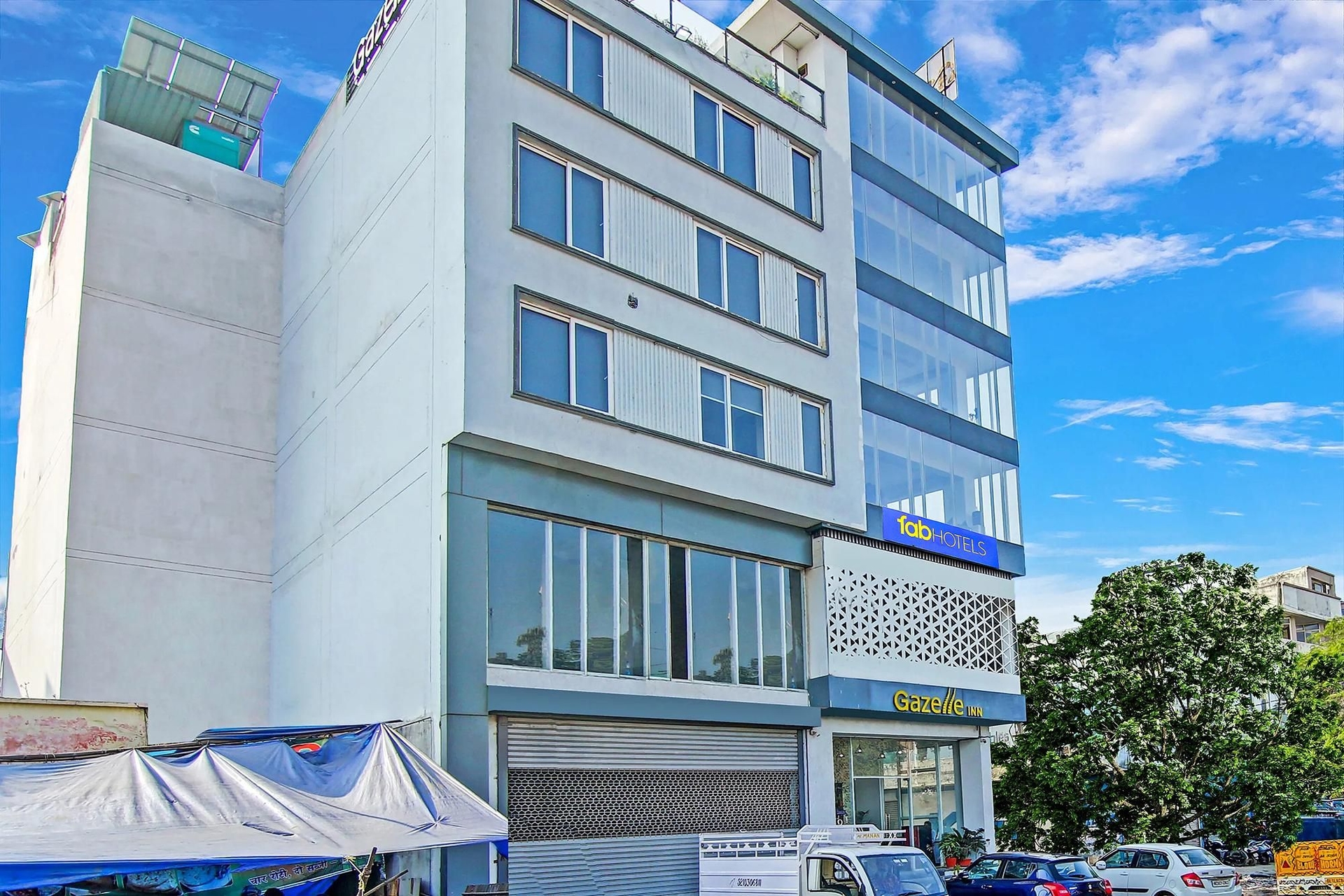 แฟบโฮเทล กาเซล อินน์ I (FabHotel Gazelle Inn I)0