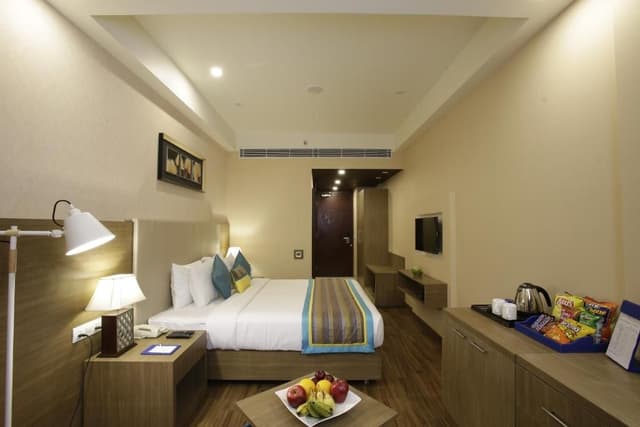 Superior King Room