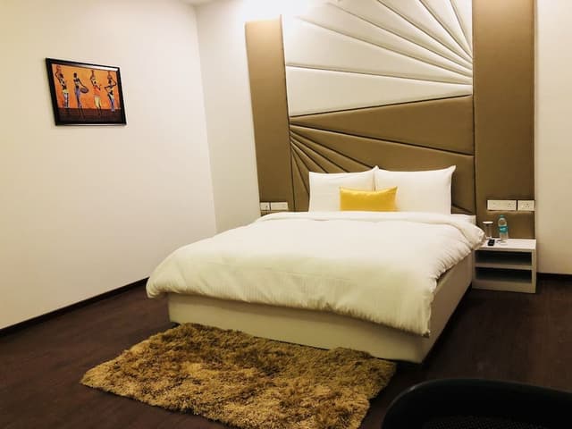 Deluxe Room, Accessible, City View