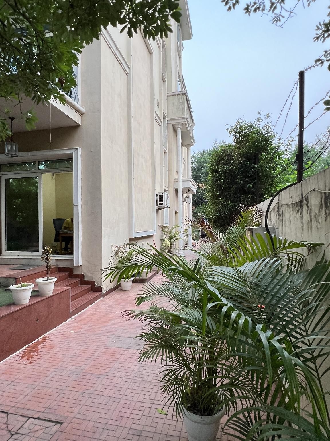 Hotel Inaya Suites - Rooms with Bathtub0