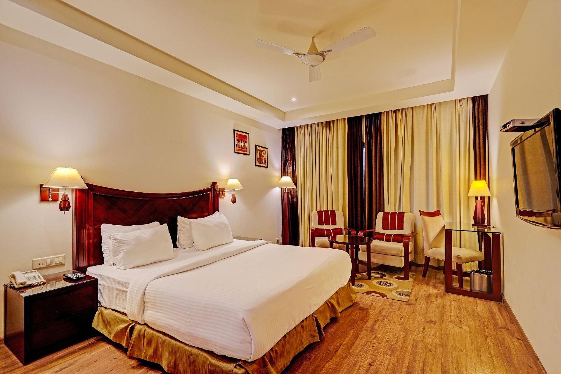 ซูเปอร์ ทาวน์เฮาส์ โอ๊ค โฮเทล ซิตี้ มาร์ค กูร์กาวน์ (Super Townhouse OAK Hotel City Mark Gurgaon)4