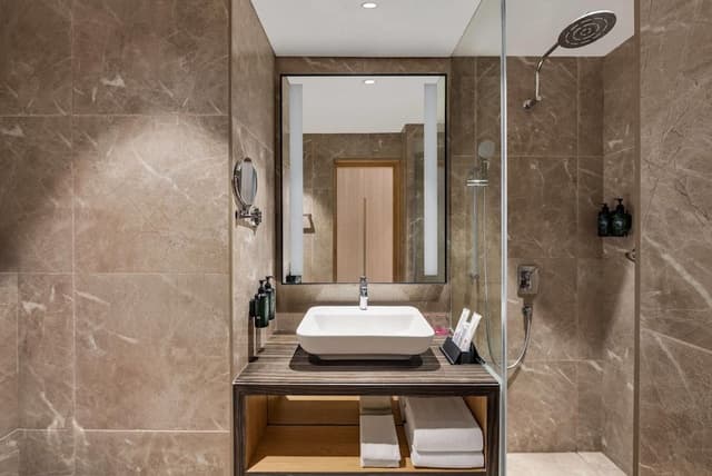 Standard Room, 1 King Bed