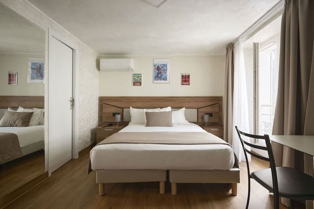 Triple Room
