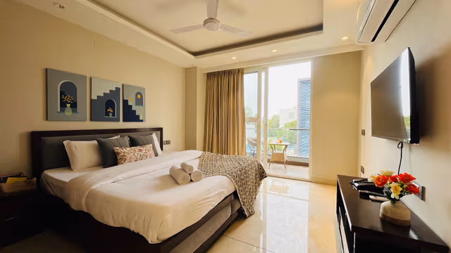 Junior Suite with Balcony