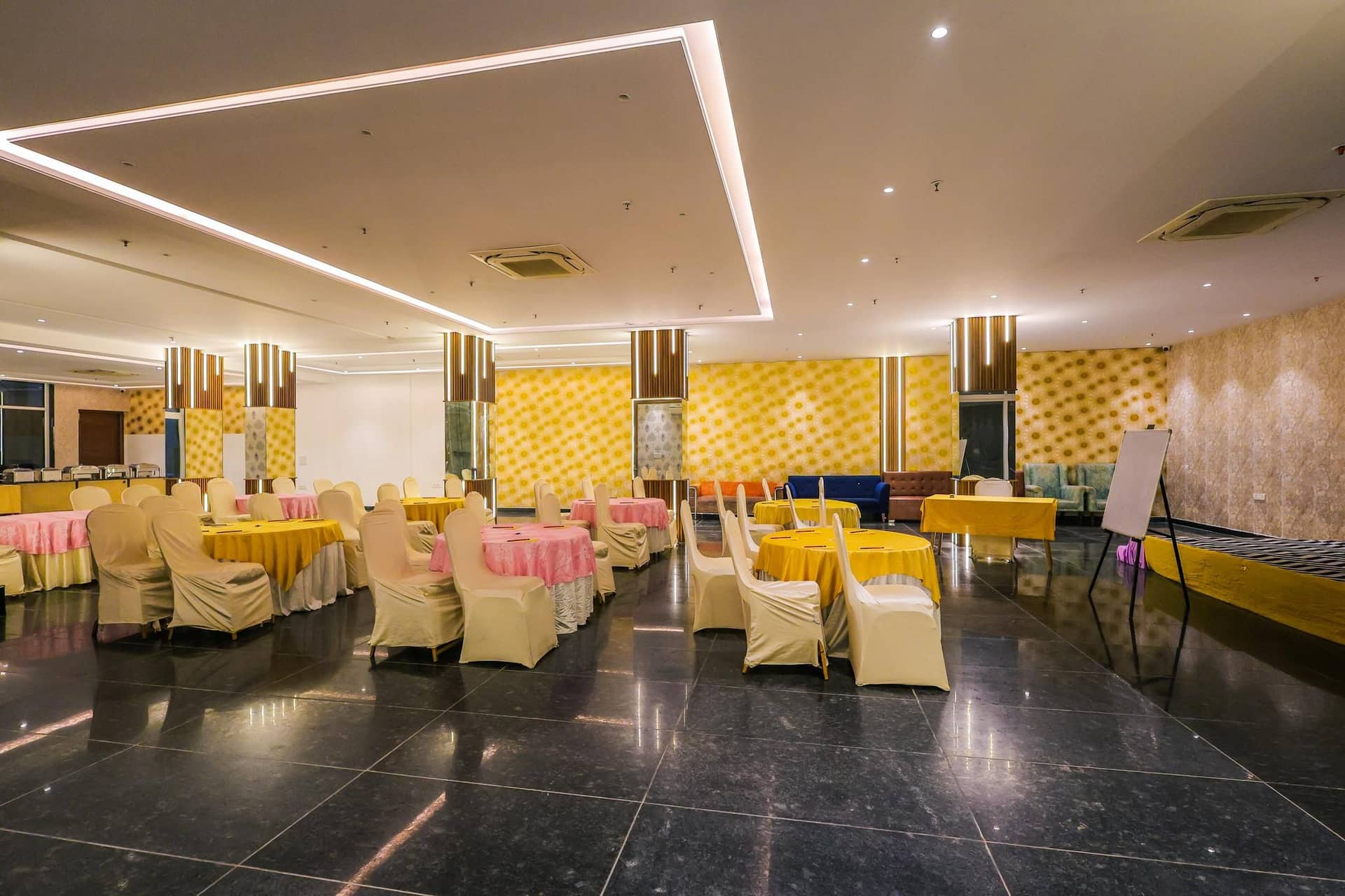 นิกโก พรีเมียร์ ใกล้โรงพยาบาลเมดานตา นิกโก พรีเมียร์ ใกล้โรงพยาบาลเมดานตา