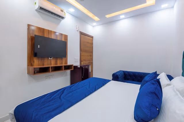 Deluxe Room, Balcony