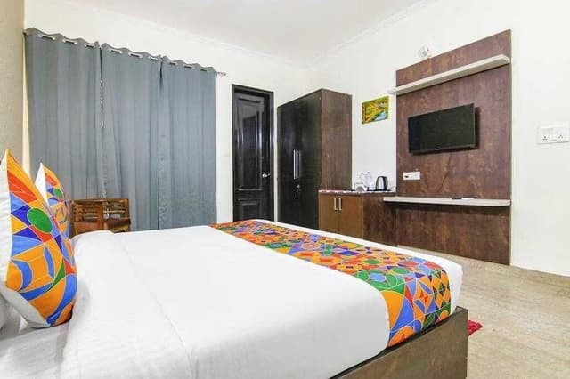 Deluxe Double Room, Garden View
