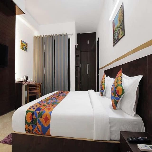 Deluxe Double Room, Garden View