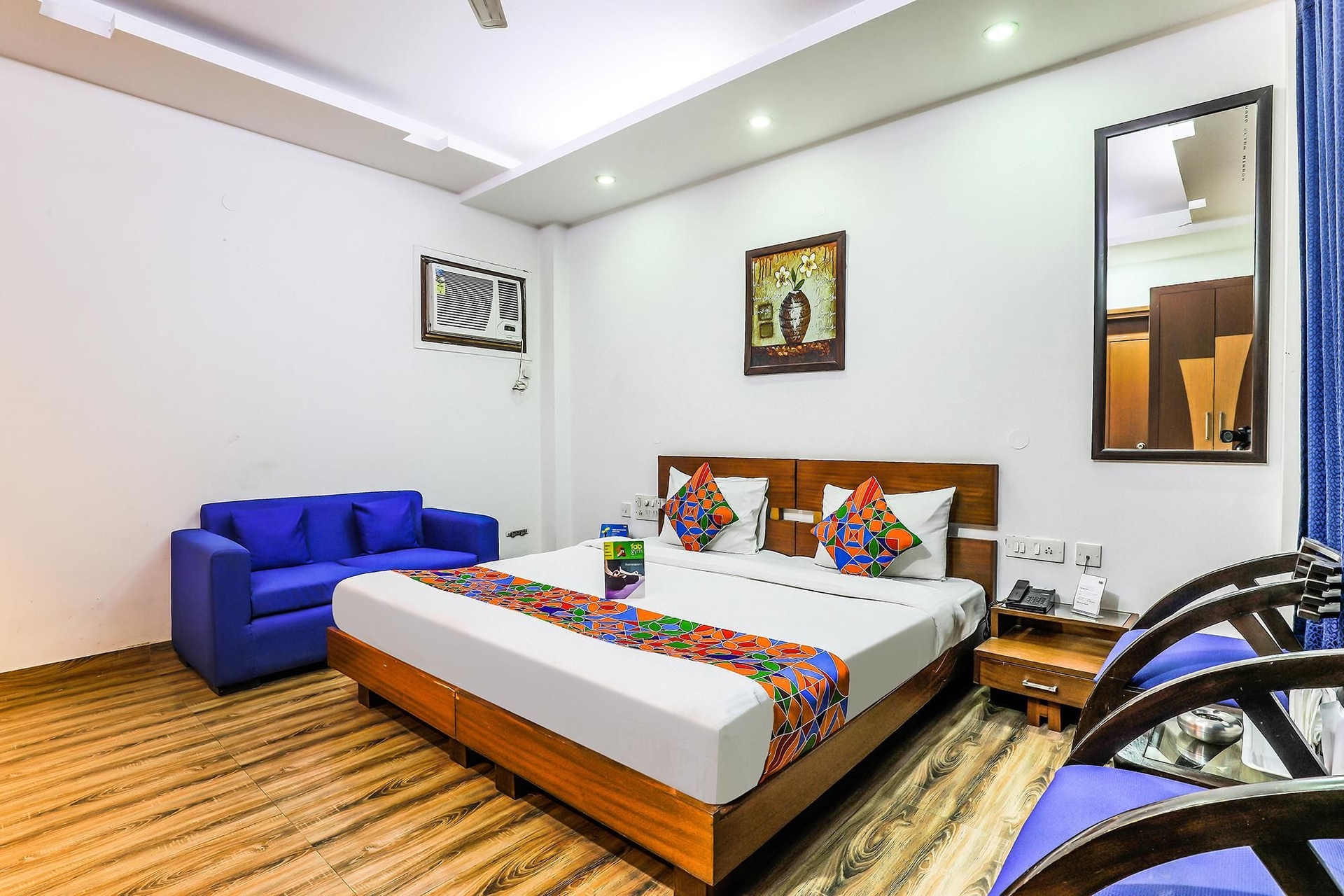 FabHotel The Residency DLF Galleria4