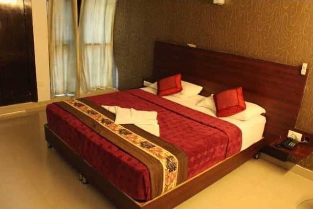 Deluxe Single Room