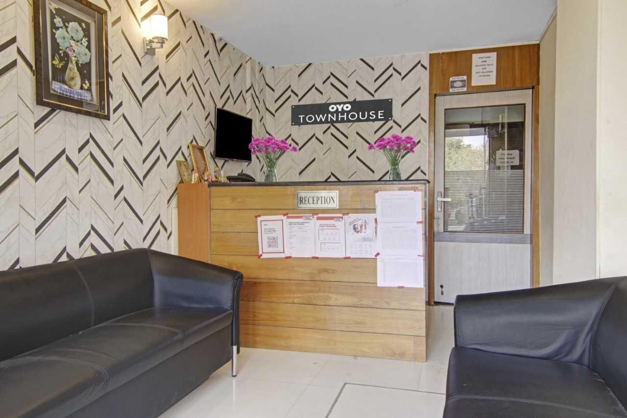 โรงแรมโอ มนดีป เรสซิเดนซี (Hotel O Mandeep Residency)0