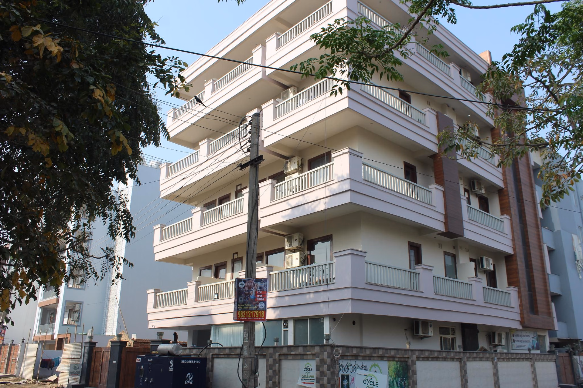 Aura Luxury Studio Near Artemis Hospital, Gurgaon1
