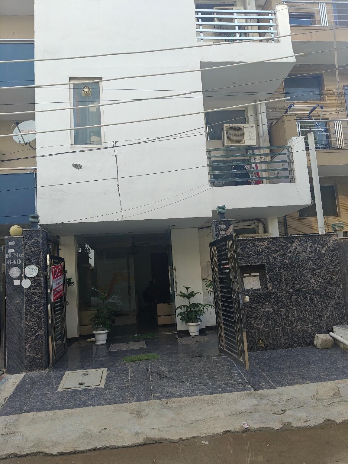Ditvi Residency0