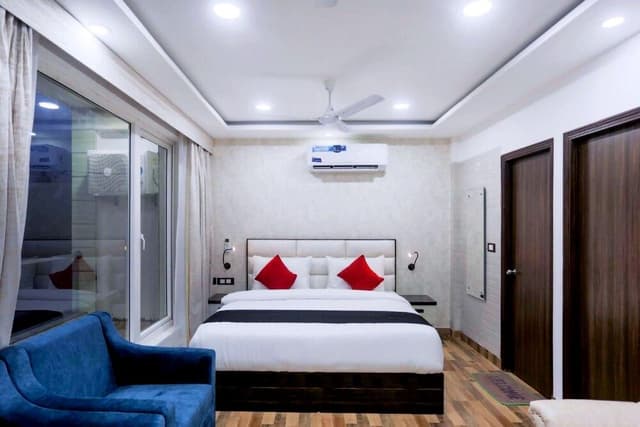 Family Suite, 2 Bedrooms, Smoking, Garden View