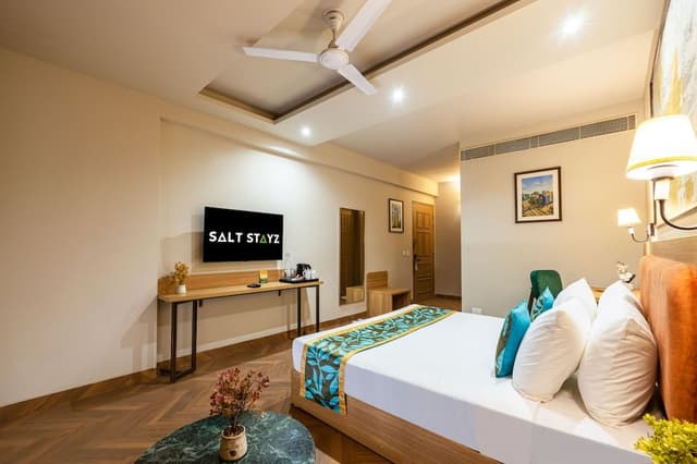 Superior Room With Balcony