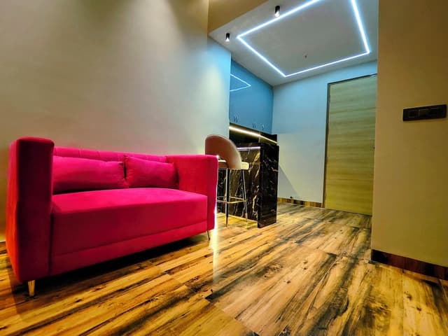 Luxury Suite, Balcony, Corner