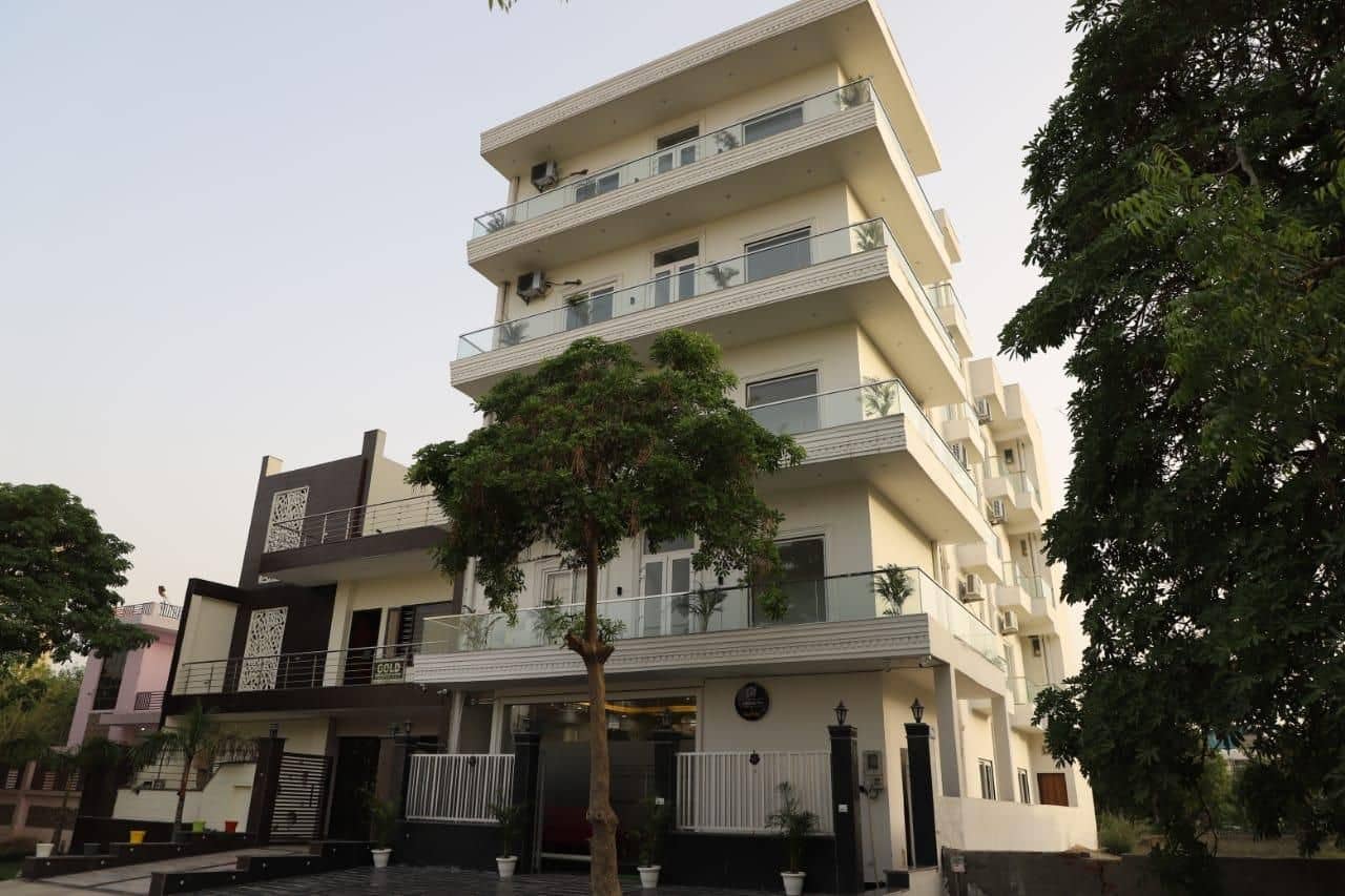 The Grove Hotels by Opulent Inn The Grove Hotels by Opulent Inn