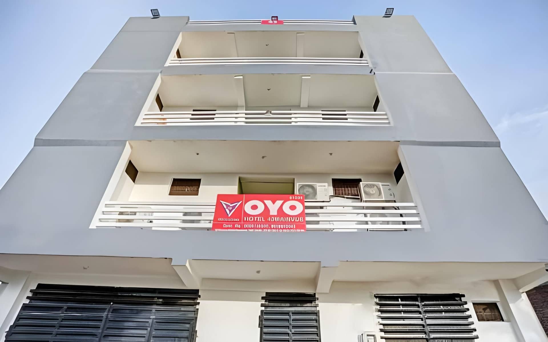 โรงแรมโอ ดาดรี ถนนเมน เกรทเตอร์ นอยดา โรงแรมโอ ดาดรี ถนนเมน เกรทเตอร์ นอยดา