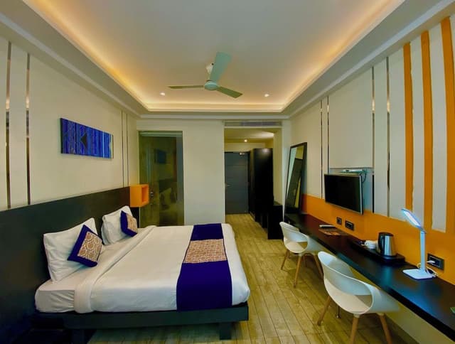Luxury Double or Twin Room, City View