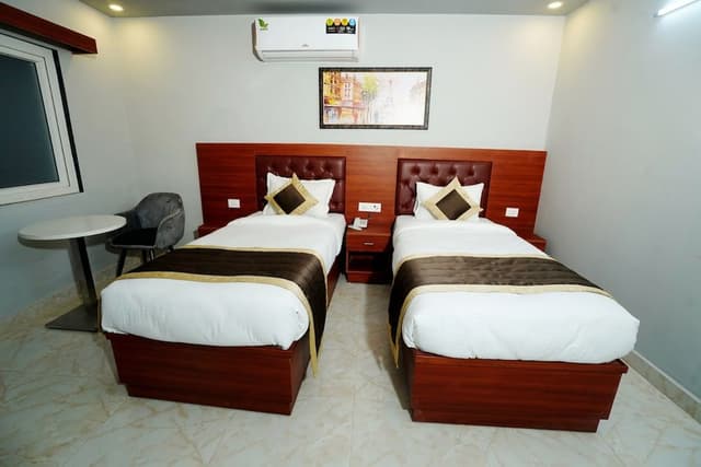 Deluxe Double or Twin Room