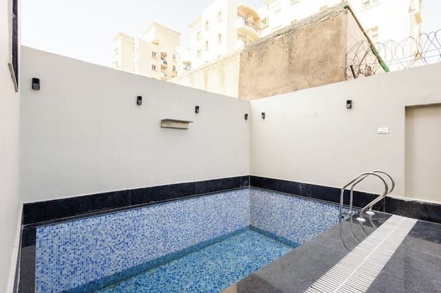 Deluxe Double Room, City View