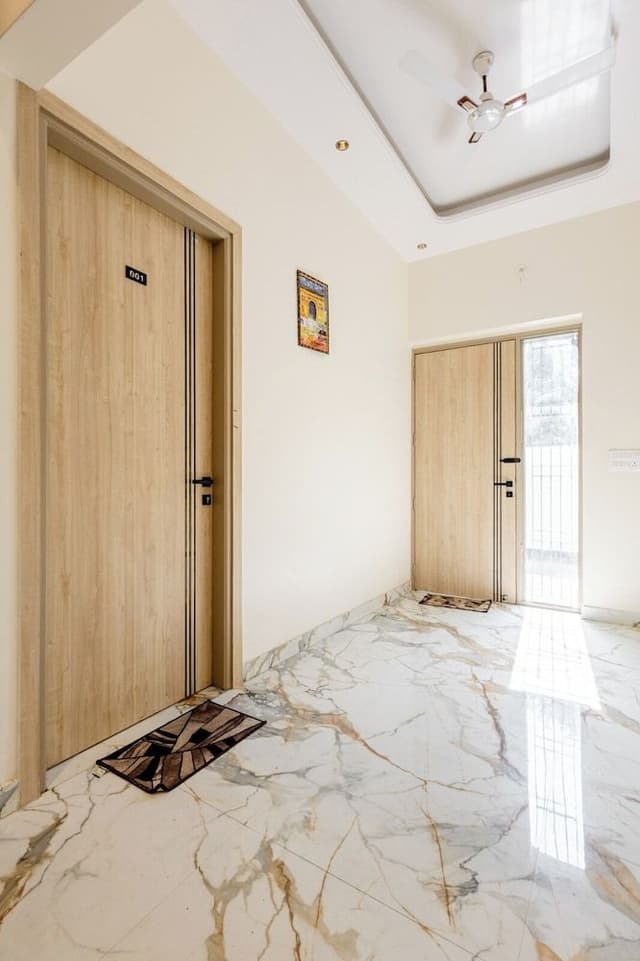 Deluxe Double Room, City View