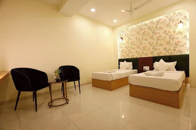 Comfort Twin Room
