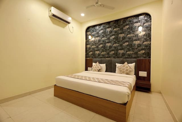 Comfort Double Room, City View