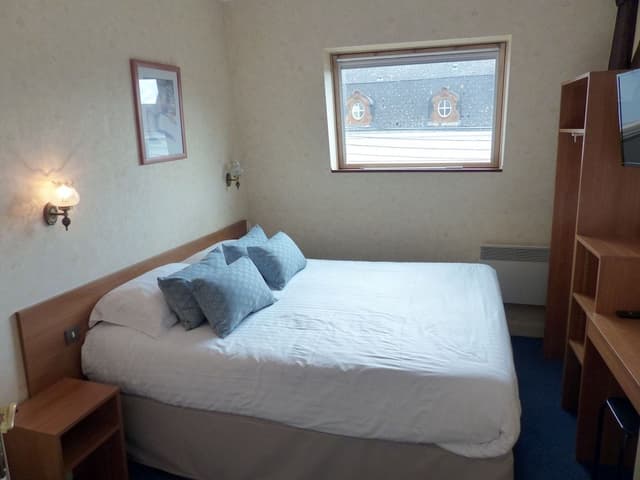 Standard Double Room, Ensuite