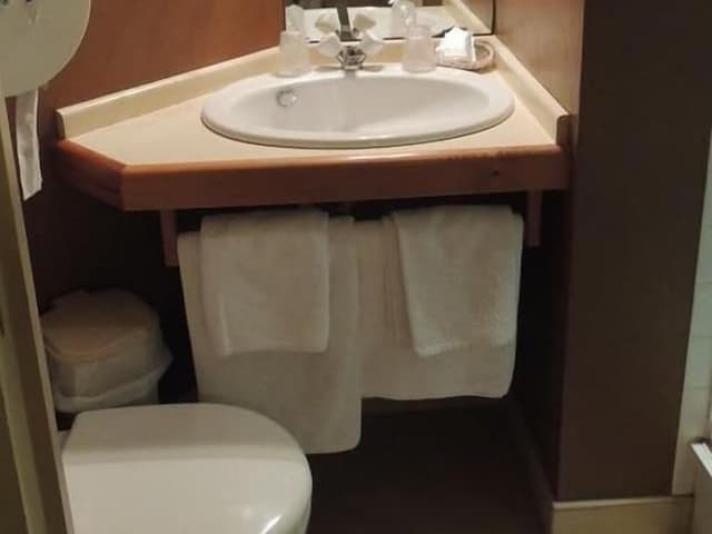 Standard Double Room, Ensuite