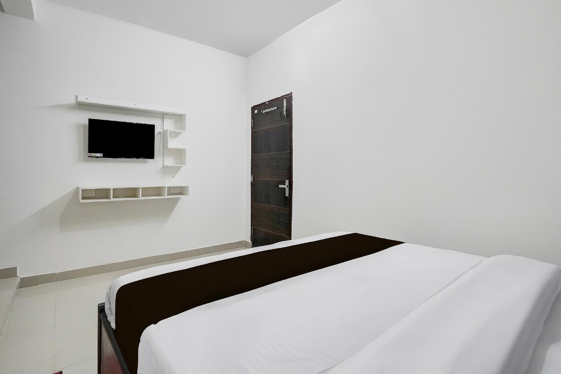 โรงแรมโอ ซูชานต์ (Hotel O Sushant Hotels)3