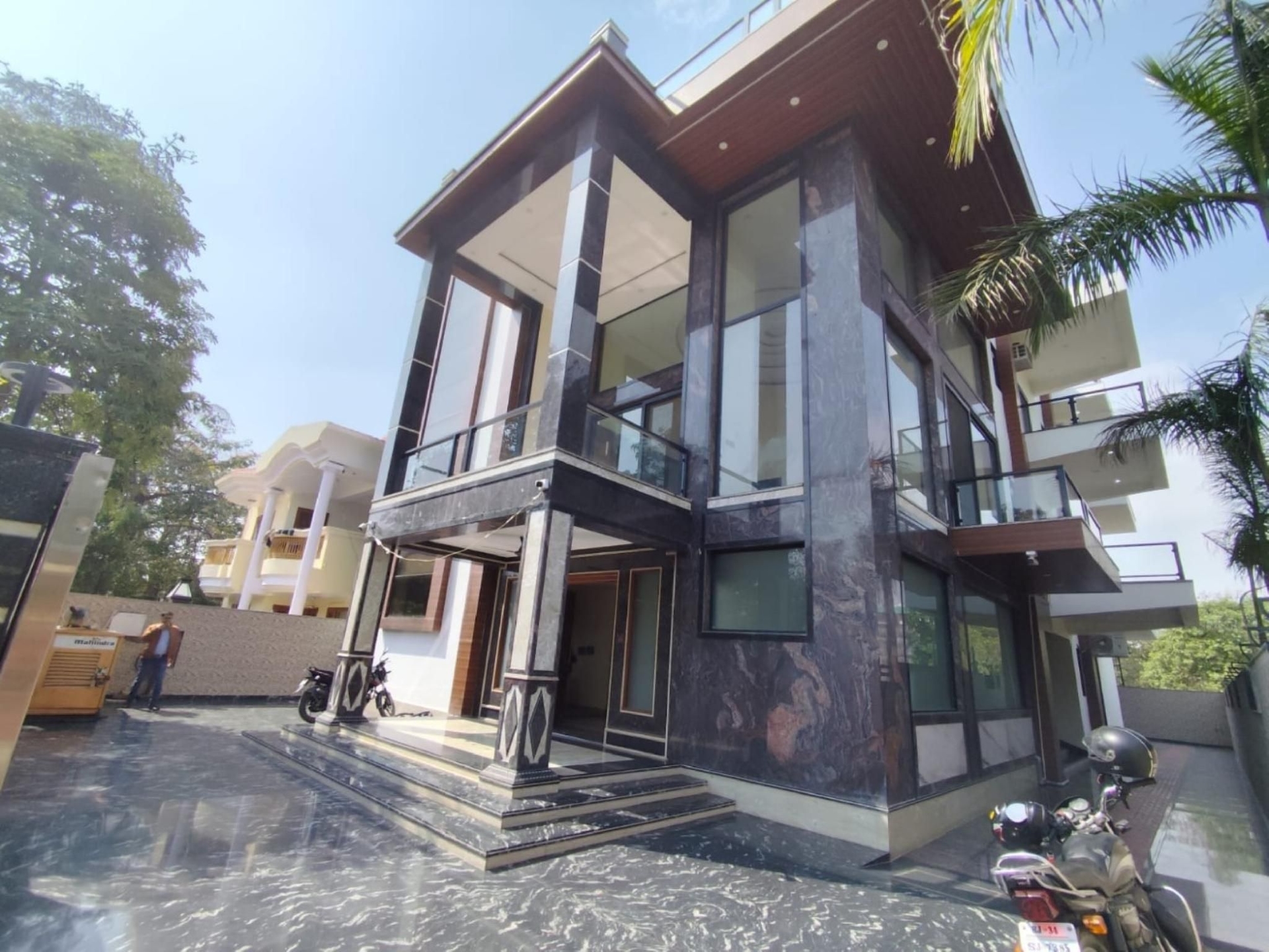 โกรูมโก เดอะแกรนด์แมนชั่นนอยดา (Goroomgo The Grand Mansion Noida)0