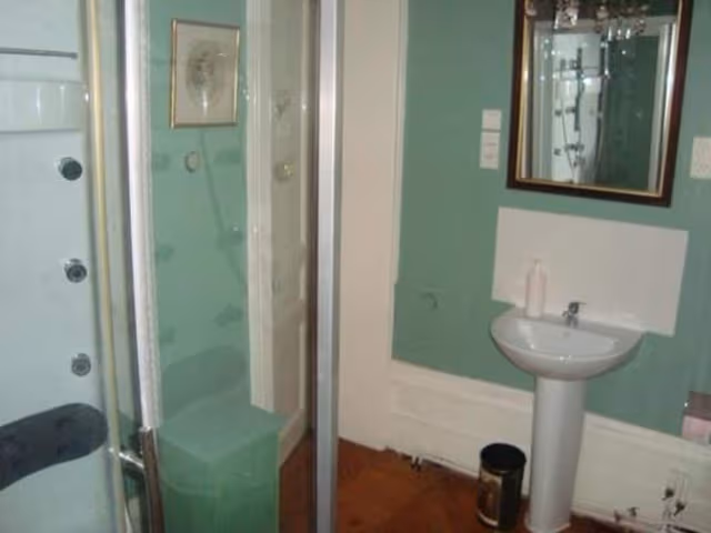 Double Room (Verte)