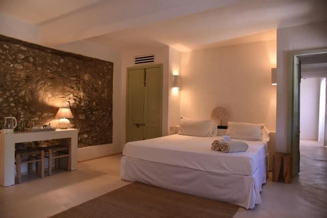 Deluxe Suite with Garden View